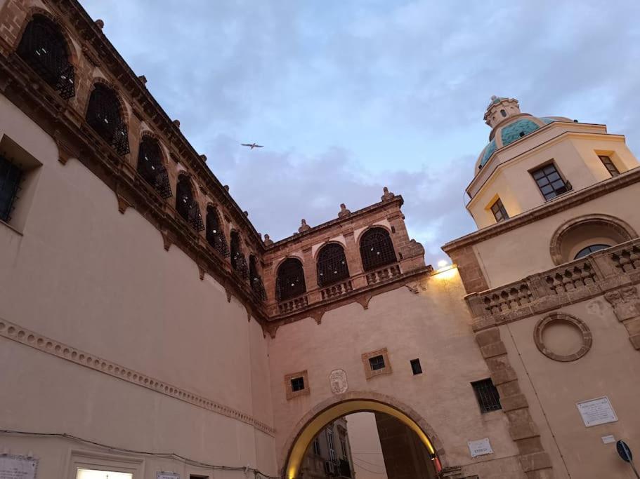 Dimora Nel Cuore Della Kasbah Mazara del Vallo Exterior foto