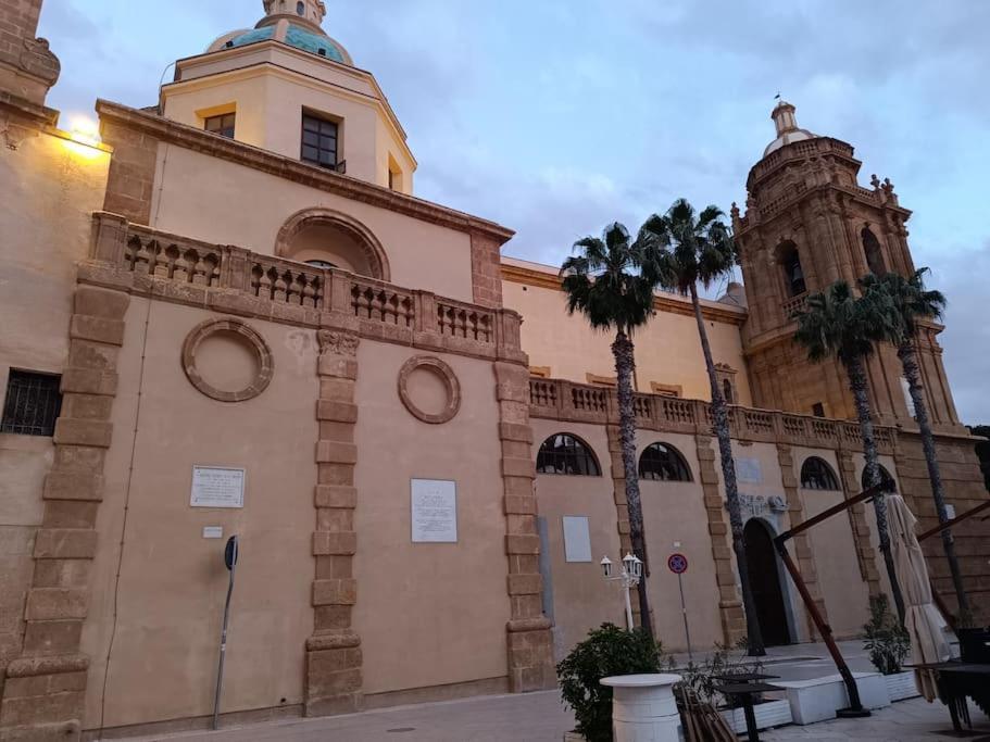 Dimora Nel Cuore Della Kasbah Mazara del Vallo Exterior foto